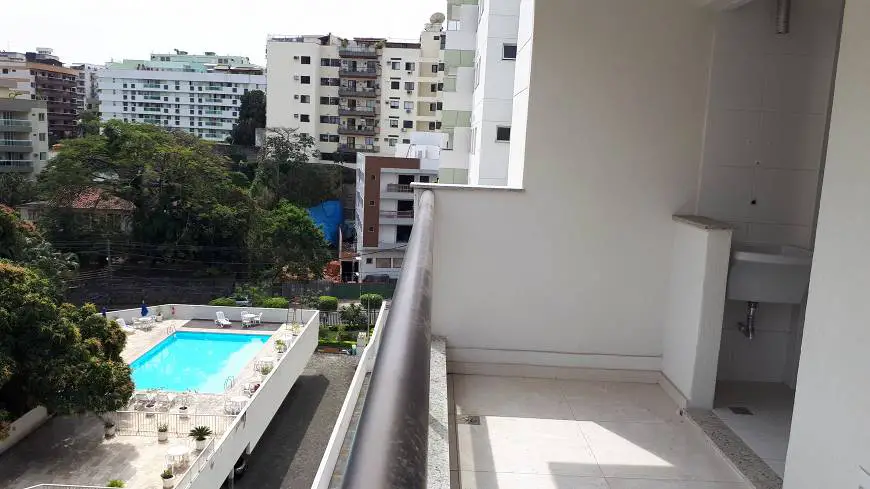 Foto 1 de Apartamento com 2 Quartos para venda ou aluguel, 65m² em Freguesia- Jacarepaguá, Rio de Janeiro