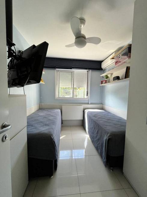 Foto 5 de Apartamento com 2 Quartos para alugar, 68m² em Vila Ipiranga, Porto Alegre