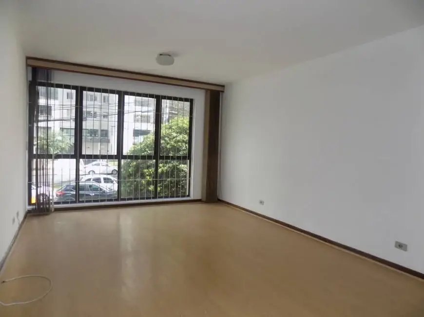 Foto 2 de Apartamento com 3 Quartos para alugar, 102m² em Água Verde, Curitiba