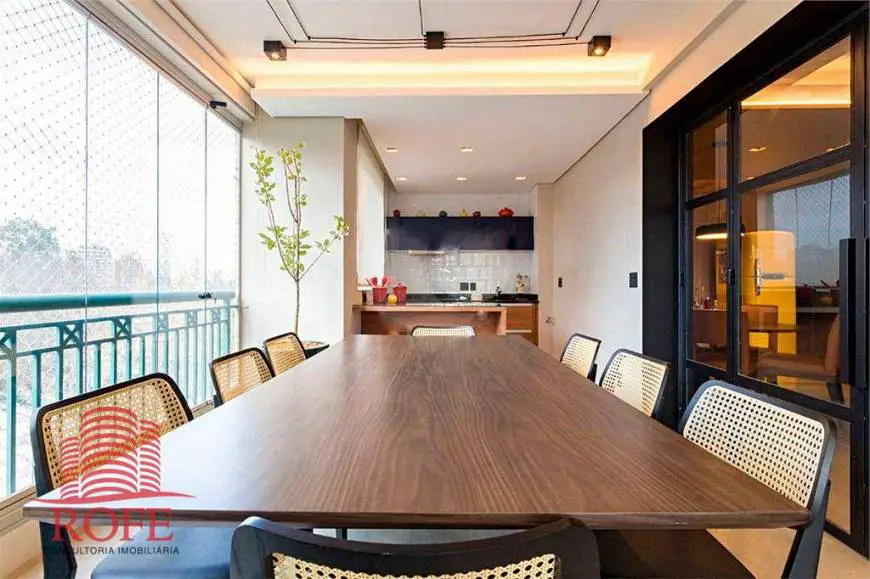 Foto 1 de Apartamento com 3 Quartos para venda ou aluguel, 238m² em Brooklin, São Paulo