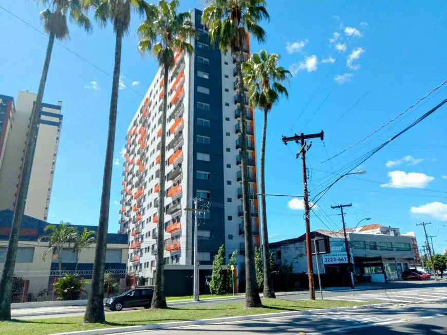 Foto 3 de Apartamento com 3 Quartos à venda, 75m² em Farroupilha, Porto Alegre