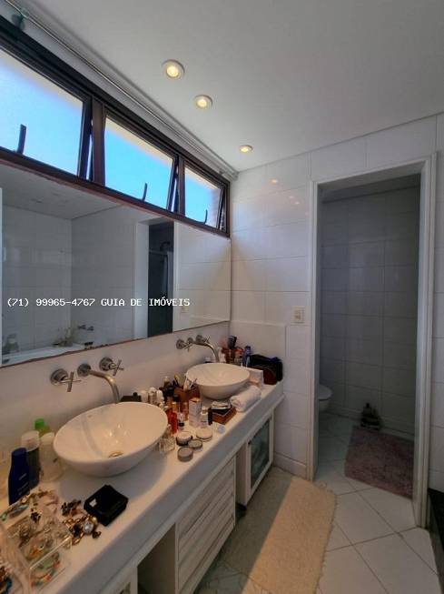Foto 2 de Apartamento com 3 Quartos à venda, 245m² em Pituba, Salvador