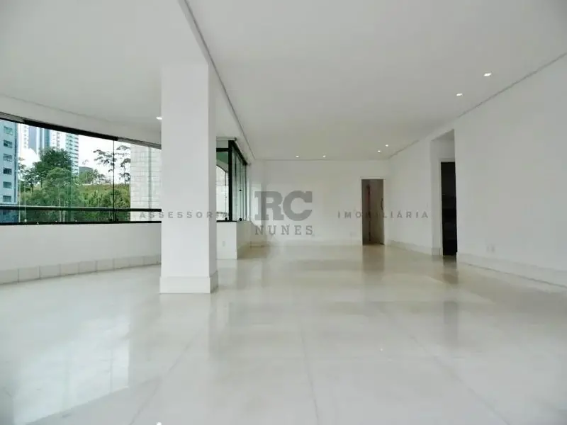 Foto 3 de Apartamento com 4 Quartos à venda, 217m² em Belvedere, Belo Horizonte