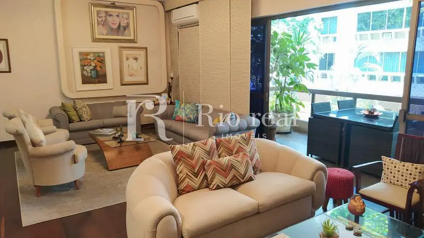 Foto 1 de Apartamento com 4 Quartos à venda, 130m² em Ipanema, Rio de Janeiro