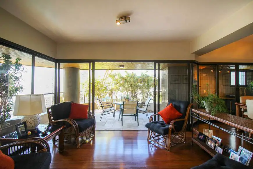 Foto 2 de Apartamento com 4 Quartos à venda, 285m² em Panamby, São Paulo