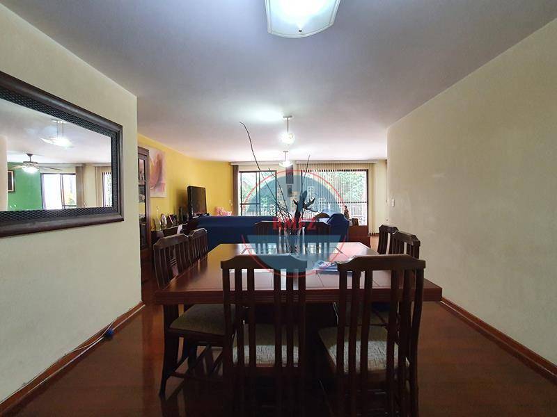 Foto 3 de Apartamento com 4 Quartos à venda, 207m² em Santo Antônio, São Caetano do Sul
