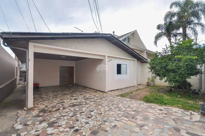 Foto 1 de Casa com 2 Quartos à venda, 250m² em Jardim Social, Curitiba
