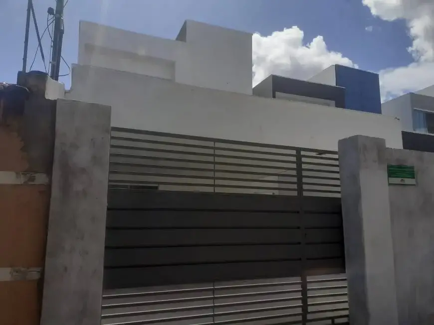 Foto 2 de Casa com 3 Quartos à venda, 130m² em Dom Aquino, Cuiabá