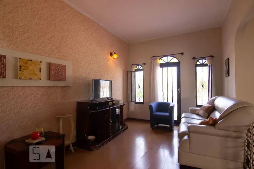 Foto 2 de Casa com 3 Quartos para alugar, 172m² em Vila Marieta, Campinas