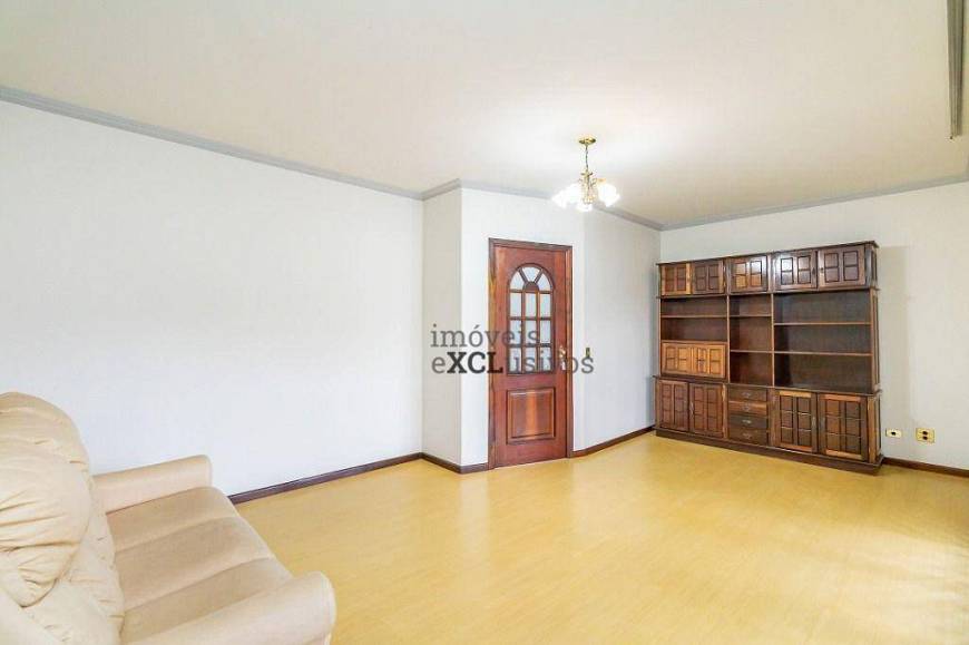 Foto 3 de Casa com 4 Quartos para alugar, 419m² em Boa Vista, Curitiba