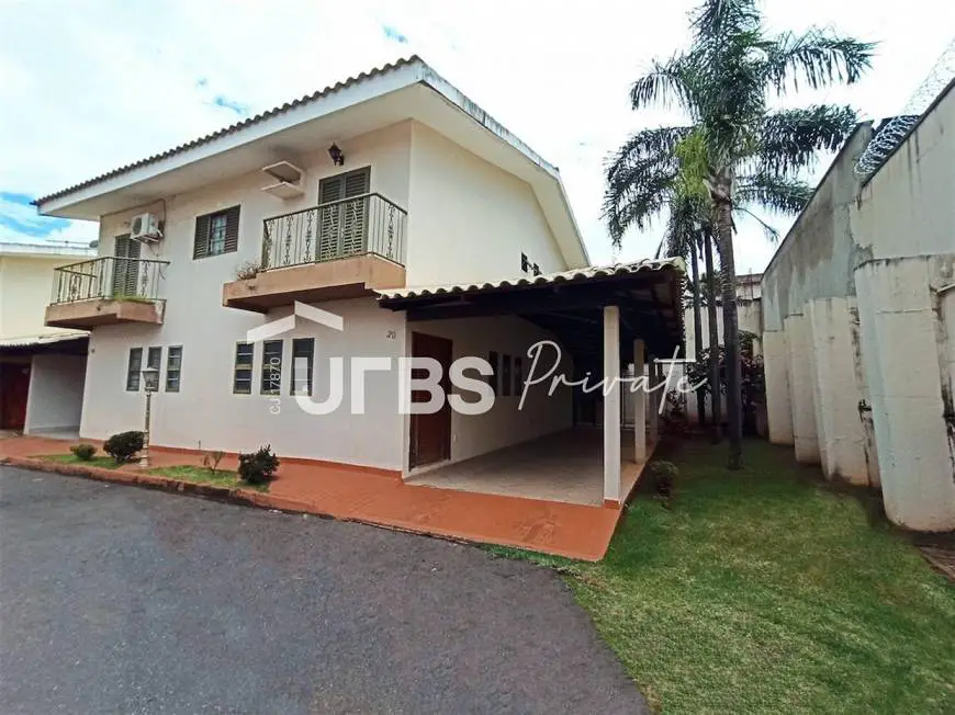 Foto 4 de Casa de Condomínio com 3 Quartos à venda, 168m² em Jardim América, Goiânia