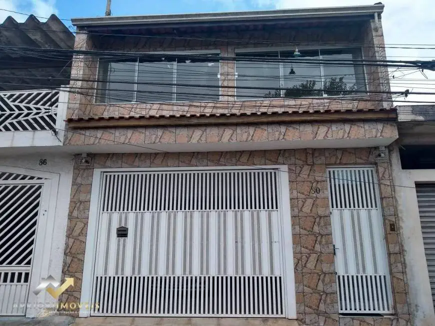 Foto 1 de Sobrado com 3 Quartos à venda, 209m² em Vila Luzita, Santo André