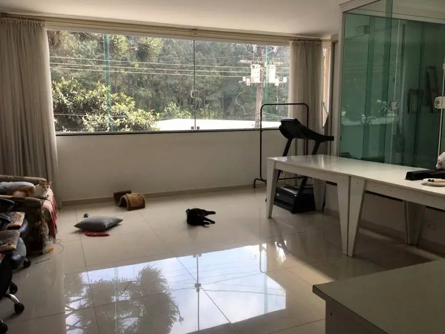 Foto 1 de Sobrado com 4 Quartos à venda, 250m² em Tremembé, São Paulo