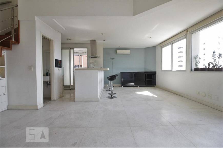 Foto 1 de Apartamento com 1 Quarto para alugar, 100m² em Real Parque, São Paulo