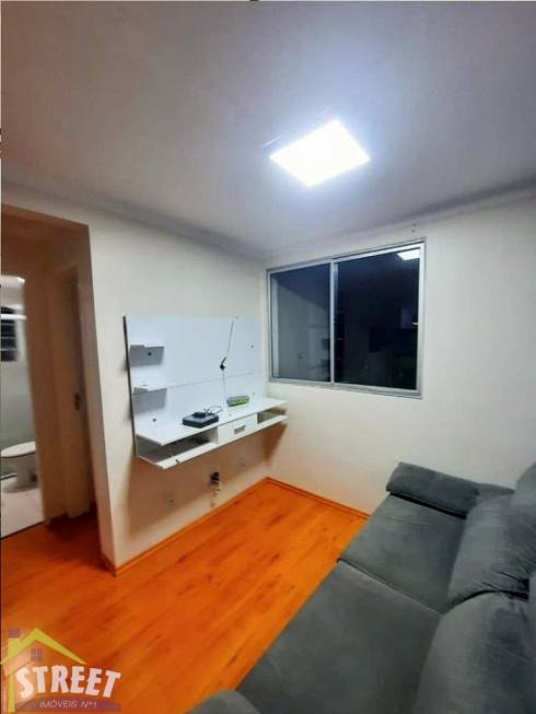 Foto 3 de Apartamento com 2 Quartos à venda, 45m² em Jardim Presidente Dutra, Guarulhos