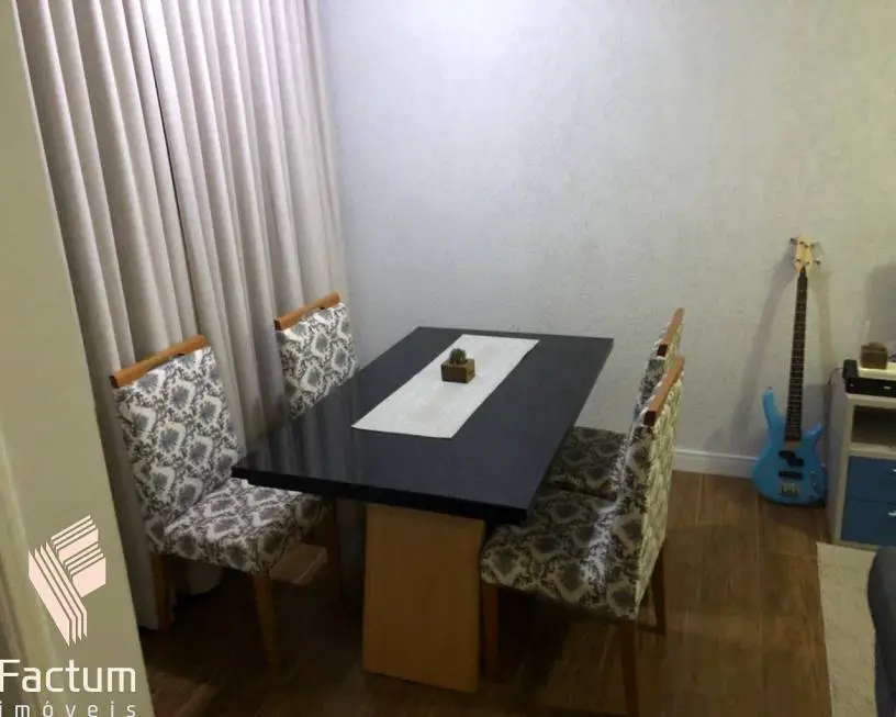 Foto 2 de Apartamento com 2 Quartos para venda ou aluguel, 54m² em Vila Omar, Americana