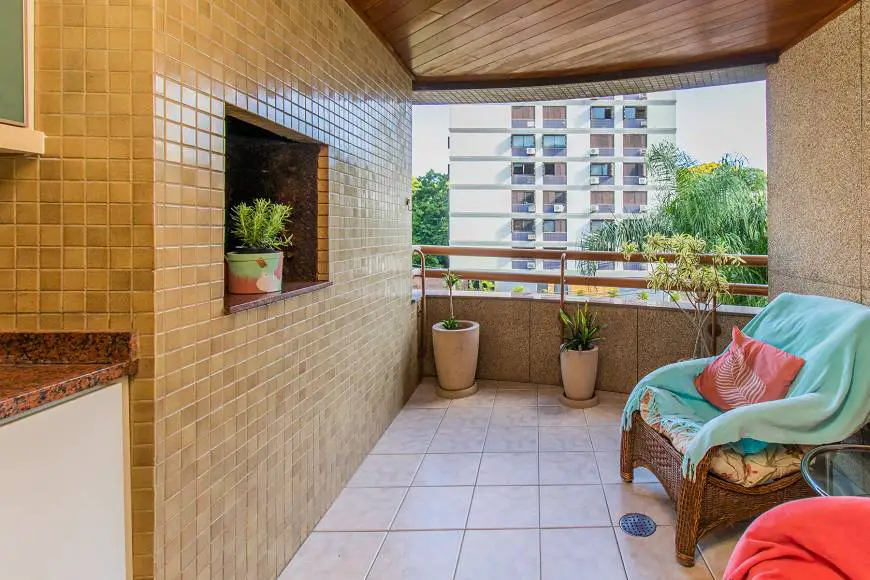 Foto 3 de Apartamento com 3 Quartos à venda, 104m² em Boa Vista, Porto Alegre