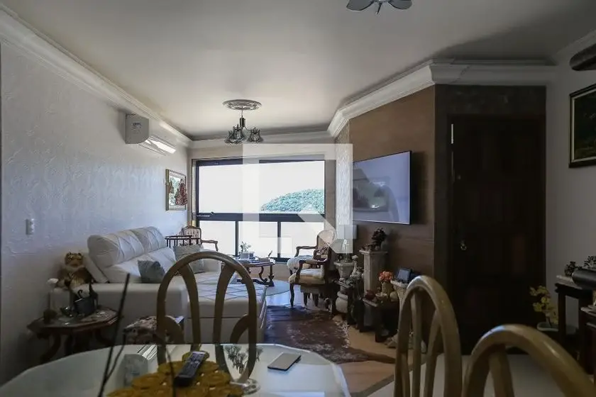 Foto 2 de Apartamento com 3 Quartos para alugar, 134m² em Boa Vista, São Vicente