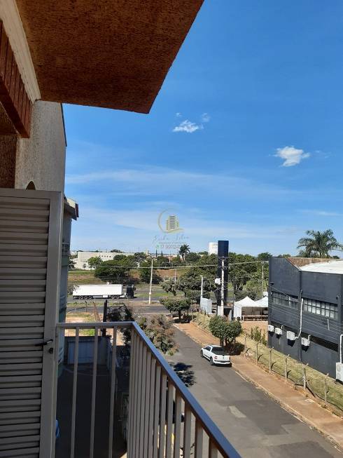 Foto 3 de Apartamento com 3 Quartos à venda, 100m² em Jardim Santa Maria, São José do Rio Preto