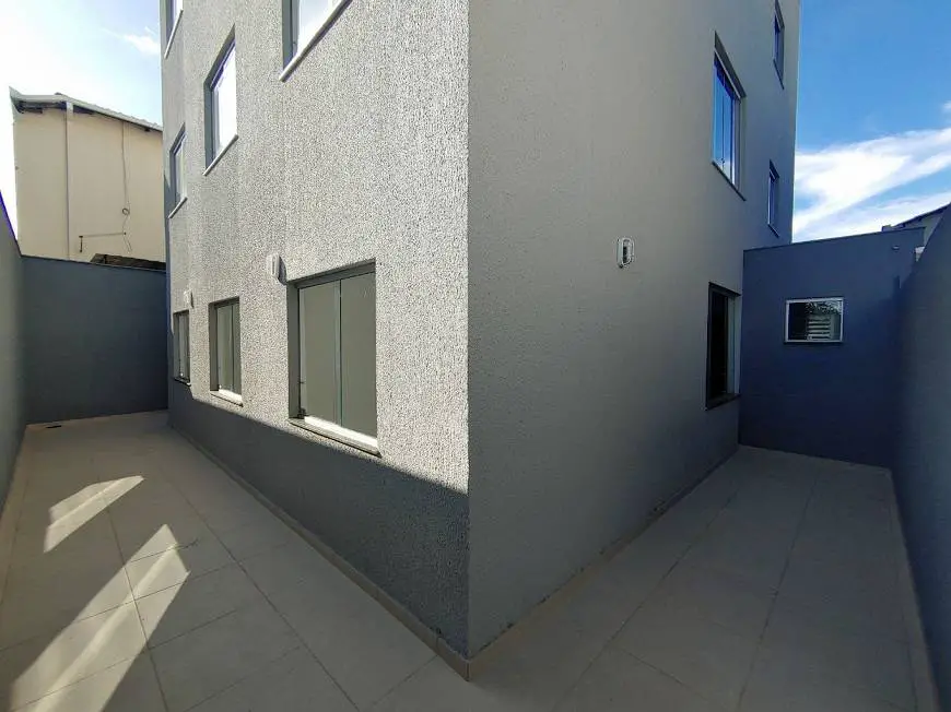 Foto 1 de Apartamento com 3 Quartos para alugar, 85m² em Liberdade, Santa Luzia