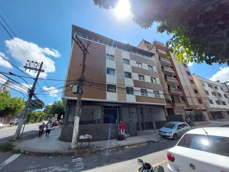 Foto 2 de Apartamento com 3 Quartos para alugar, 98m² em Morro da Glória, Juiz de Fora