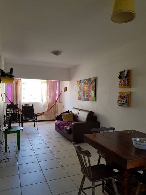 Foto 1 de Apartamento com 3 Quartos à venda, 110m² em Ponta Verde, Maceió