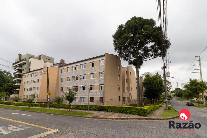 Foto 3 de Apartamento com 3 Quartos à venda, 77m² em Portão, Curitiba