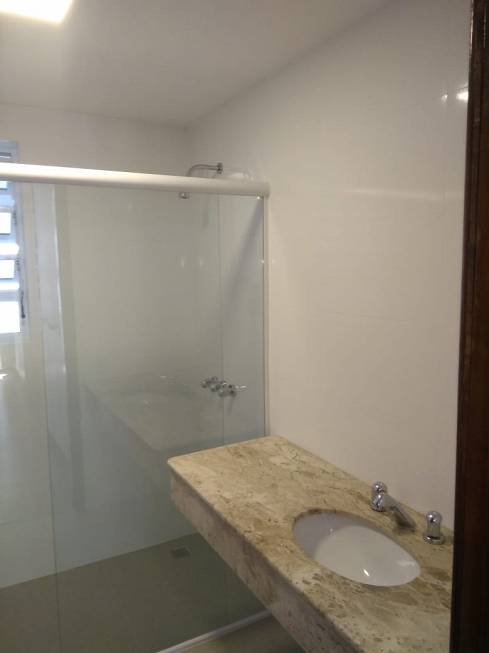 Foto 5 de Apartamento com 3 Quartos para alugar, 165m² em Rebouças, Curitiba