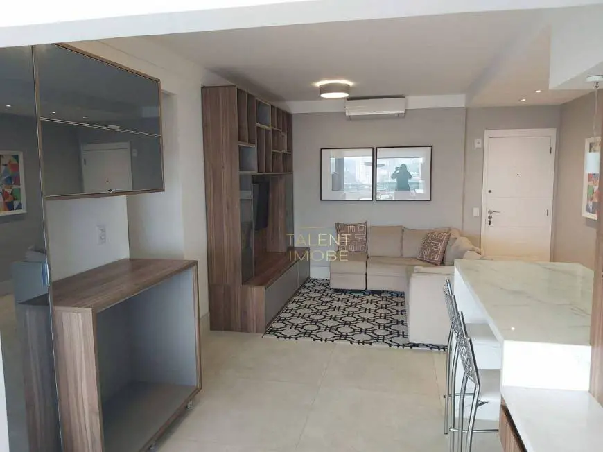 Foto 2 de Apartamento com 3 Quartos para alugar, 110m² em Vila Monte Alegre, São Paulo