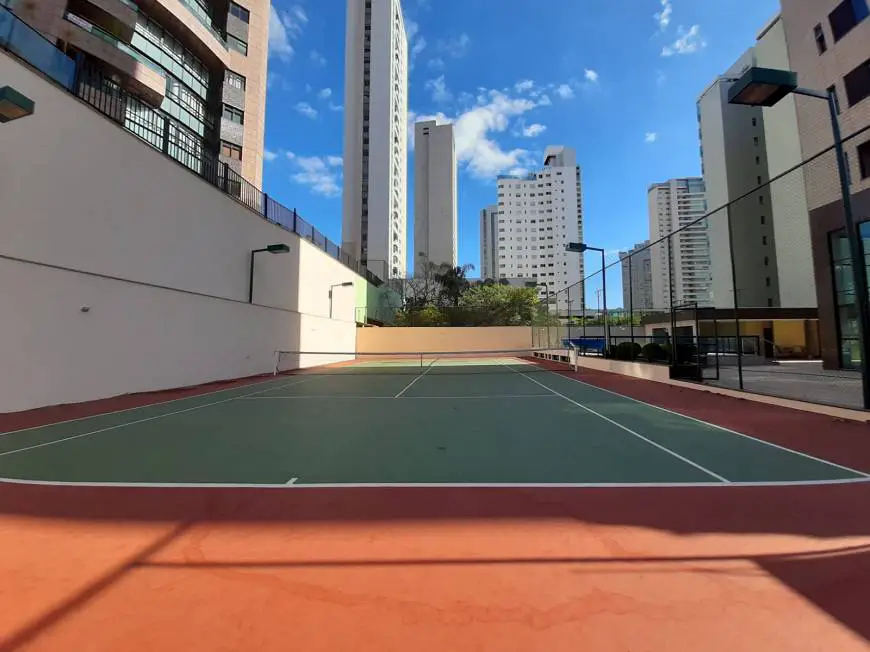 Foto 3 de Apartamento com 4 Quartos para venda ou aluguel, 217m² em Belvedere, Belo Horizonte