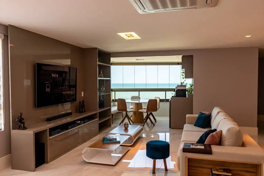 Foto 1 de Apartamento com 4 Quartos à venda, 157m² em Boa Viagem, Recife