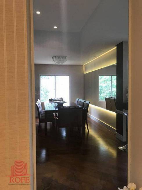 Foto 4 de Apartamento com 4 Quartos para venda ou aluguel, 198m² em Campo Belo, São Paulo