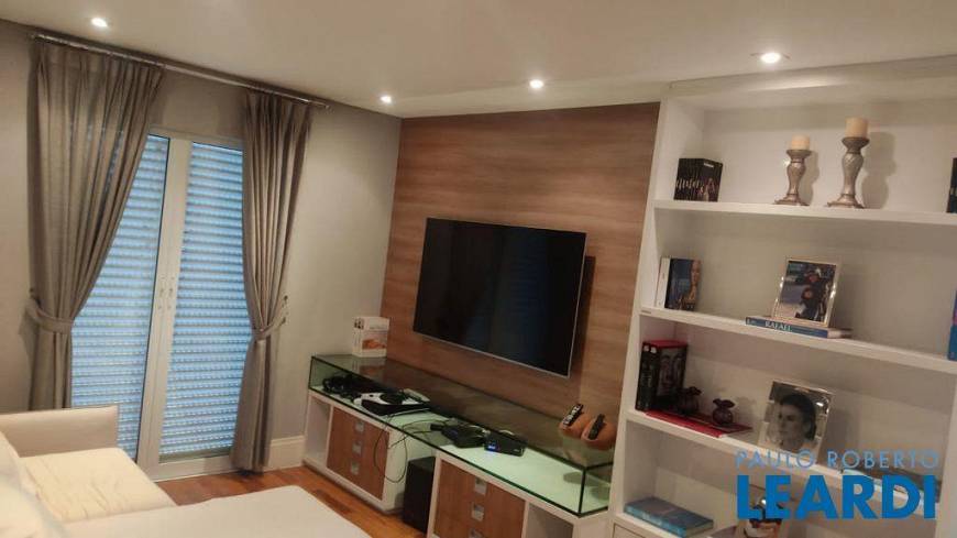 Foto 4 de Apartamento com 4 Quartos para alugar, 315m² em Jardim América, São Paulo