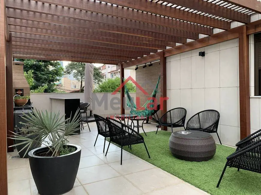 Foto 1 de Apartamento com 4 Quartos à venda, 200m² em Ouro Preto, Belo Horizonte