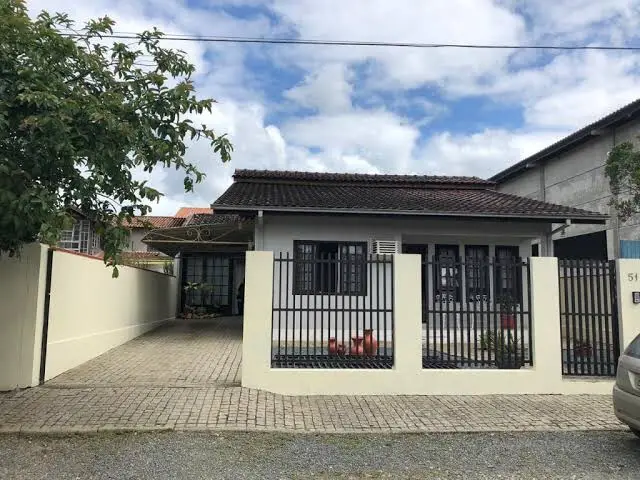 Foto 1 de Casa com 1 Quarto à venda, 250m² em Centro, Itajaí