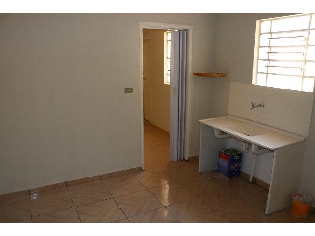 Foto 5 de Casa com 1 Quarto para alugar, 46m² em Martins, Uberlândia