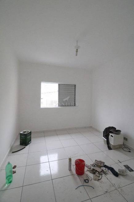 Foto 2 de Casa com 1 Quarto para alugar, 75m² em Vila Curuçá, Santo André