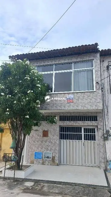 Foto 1 de Casa com 2 Quartos para alugar, 89m² em Bonsucesso, Fortaleza