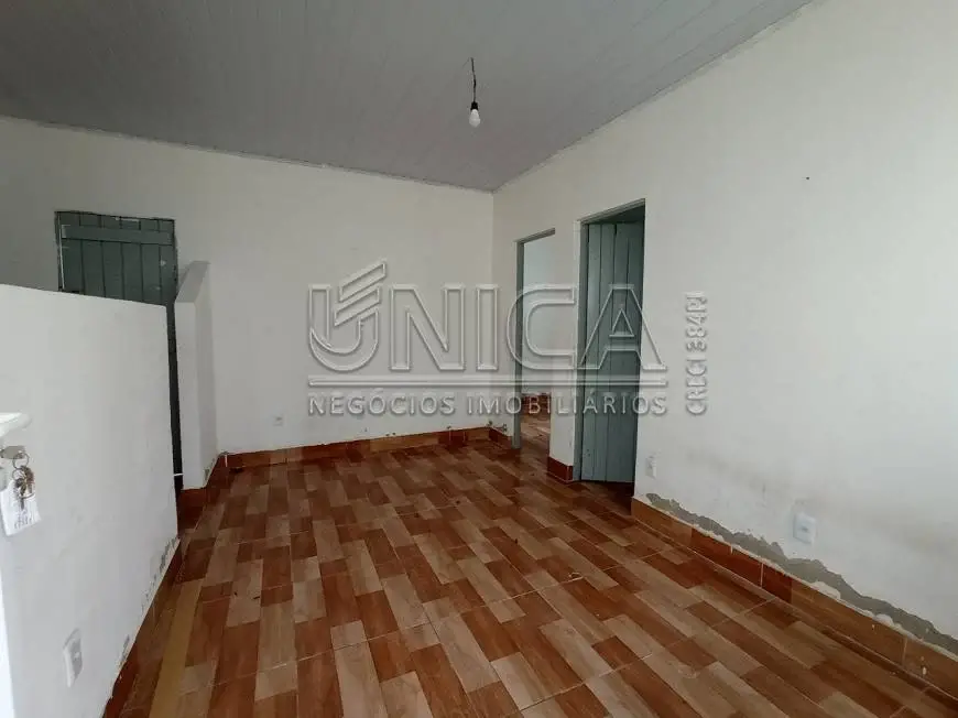 Foto 2 de Casa com 2 Quartos para alugar, 40m² em Rosa Elze, São Cristóvão