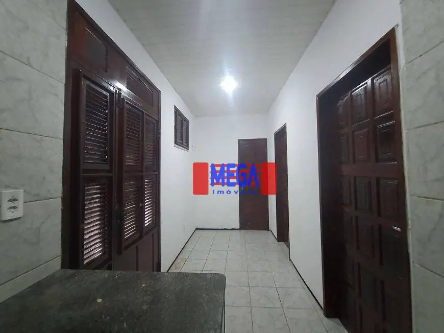 Foto 4 de Casa com 3 Quartos para alugar, 200m² em Montese, Fortaleza