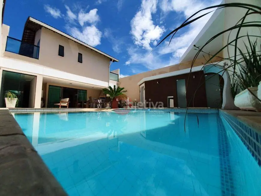 Foto 1 de Casa com 3 Quartos para venda ou aluguel, 180m² em Novo Portinho, Cabo Frio