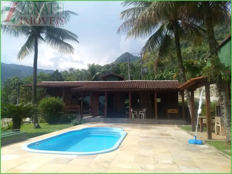 Foto 1 de Casa com 3 Quartos para alugar, 200m² em Portogalo, Angra dos Reis