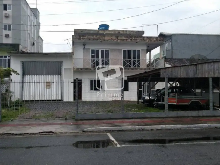 Foto 2 de Casa com 5 Quartos à venda, 344m² em Vila Real, Balneário Camboriú
