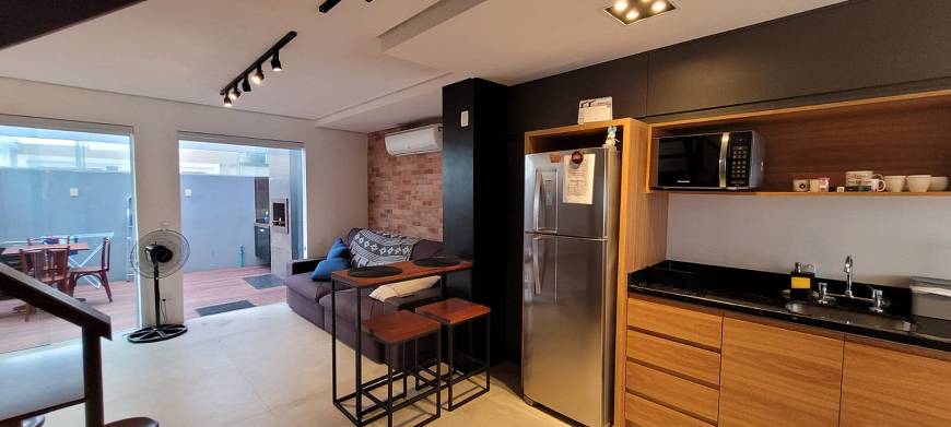 Foto 1 de Casa de Condomínio com 2 Quartos à venda, 66m² em Centro, Canoas