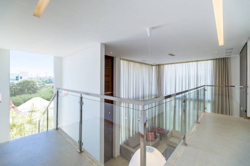 Foto 3 de Casa de Condomínio com 5 Quartos para alugar, 387m² em Guarajuba, Camaçari