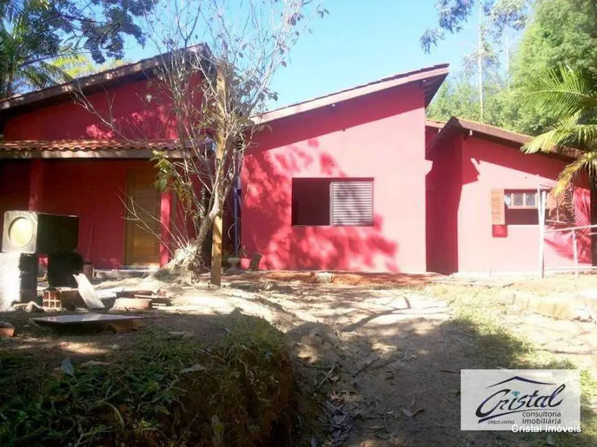 Foto 1 de Chácara com 4 Quartos à venda, 300m² em Vargedo, São Lourenço da Serra