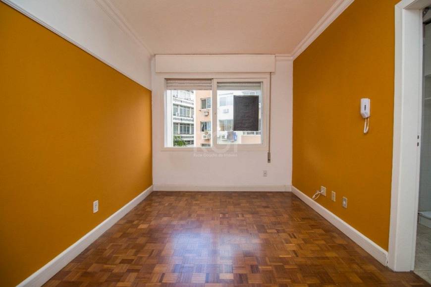 Foto 2 de Apartamento com 1 Quarto à venda, 40m² em Petrópolis, Porto Alegre