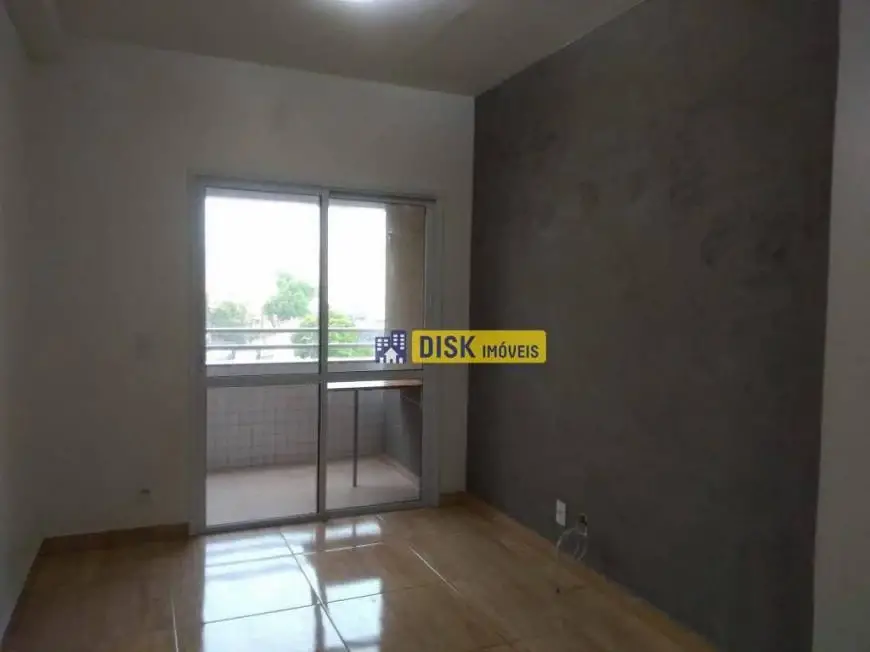 Foto 1 de Apartamento com 2 Quartos para alugar, 65m² em Baeta Neves, São Bernardo do Campo