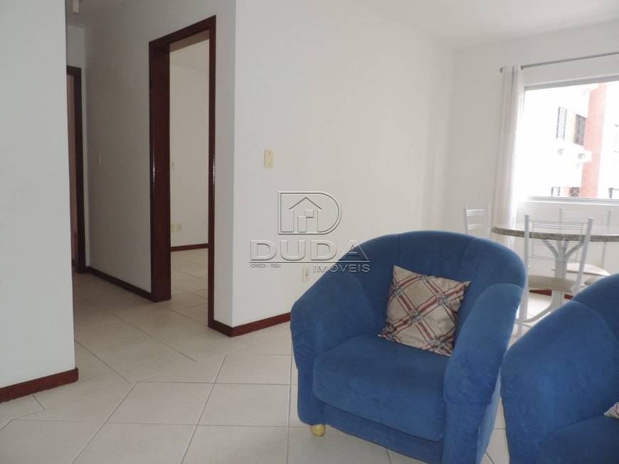Foto 3 de Apartamento com 2 Quartos para alugar, 75m² em Centro, Criciúma