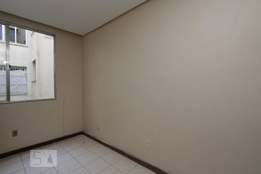 Foto 2 de Apartamento com 2 Quartos para alugar, 80m² em São Geraldo, Porto Alegre